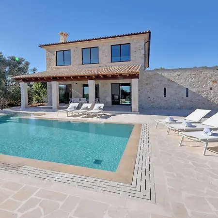 Corso Villa